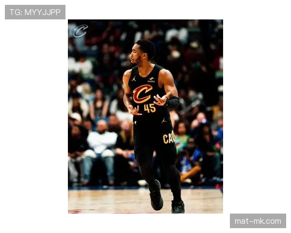 多诺万·米切尔单打效率提升显著 拉开与其他后卫得分差距